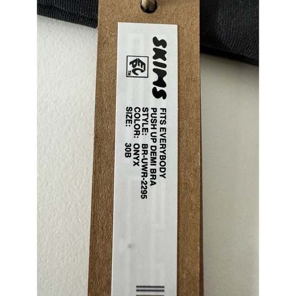 New Skims Fits Everybody Bra Size 30 B Onyx Black‎ Intimates - Picture 4 of 6